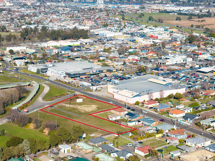 Click to view all images 27 Vermont Road Mowbray TAS 7248 - Image 2