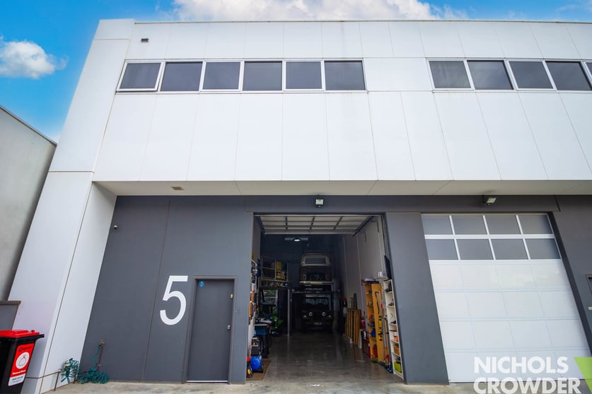 Click to view all images 5/18 George Street Sandringham VIC 3191 - Image 2