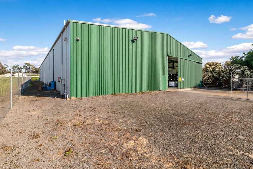 Click to view all images 5 Industrial Crescent Nagambie VIC 3608 - Image 3