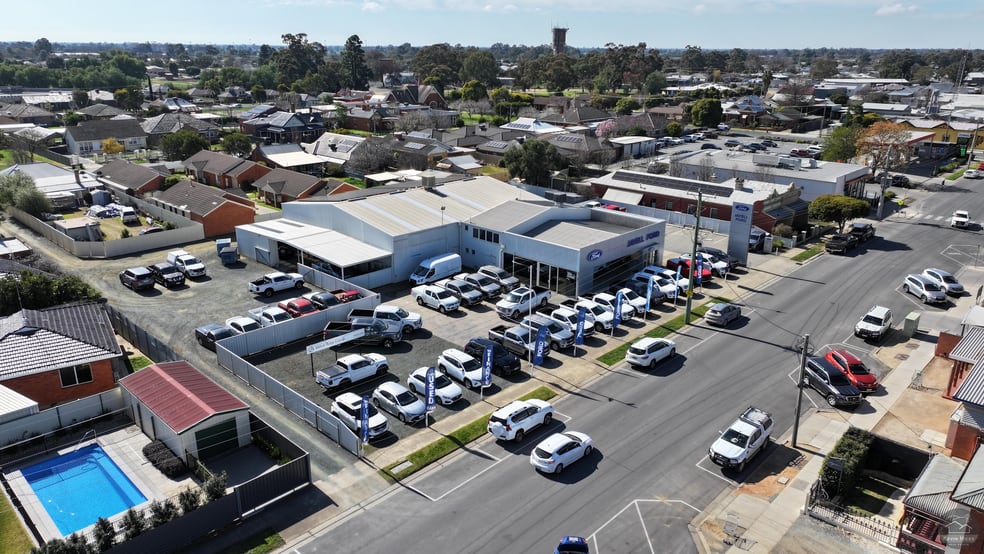 Click to view all images 3-11 Bradley Street Kyabram VIC 3620 - Image 2
