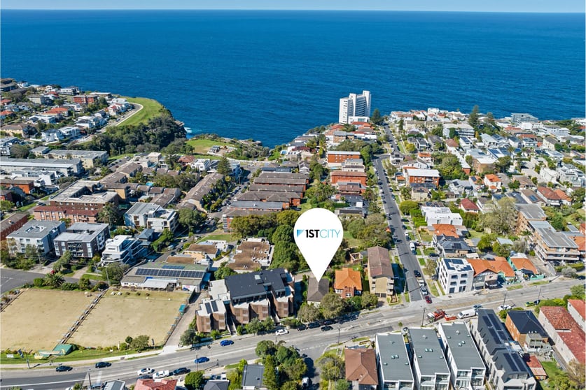 Click to view all images 699 Old South Head Road Vaucluse NSW 2030 - Image 2
