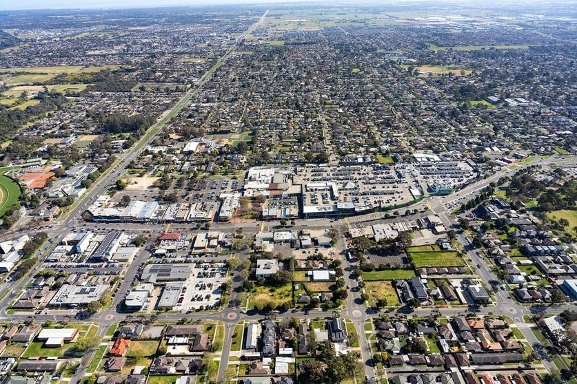 Click to view all images 125 High Street Cranbourne VIC 3977 - Image 3