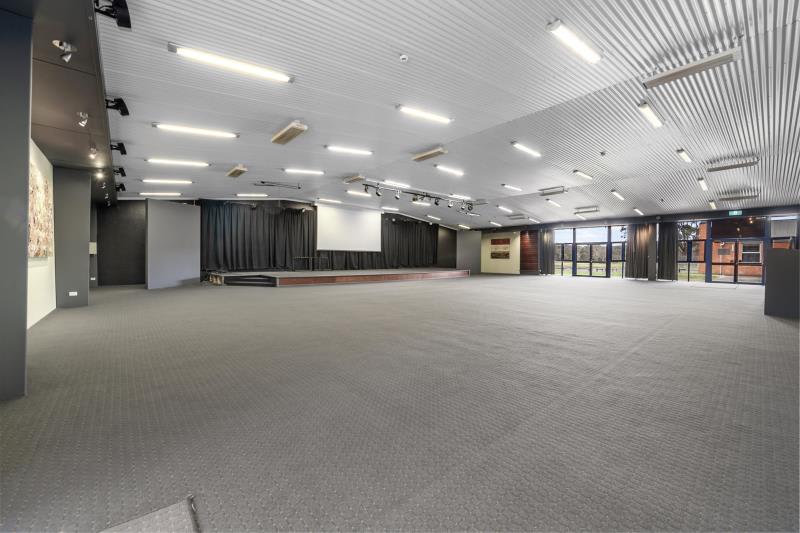 Click to view all images 30 Austin Street/30 Austin Street Wynyard TAS 7325 - Image 2