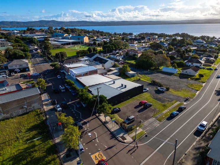 Click to view all images Whole building/247 The Entrance Road The Entrance NSW 2261 - Image 1