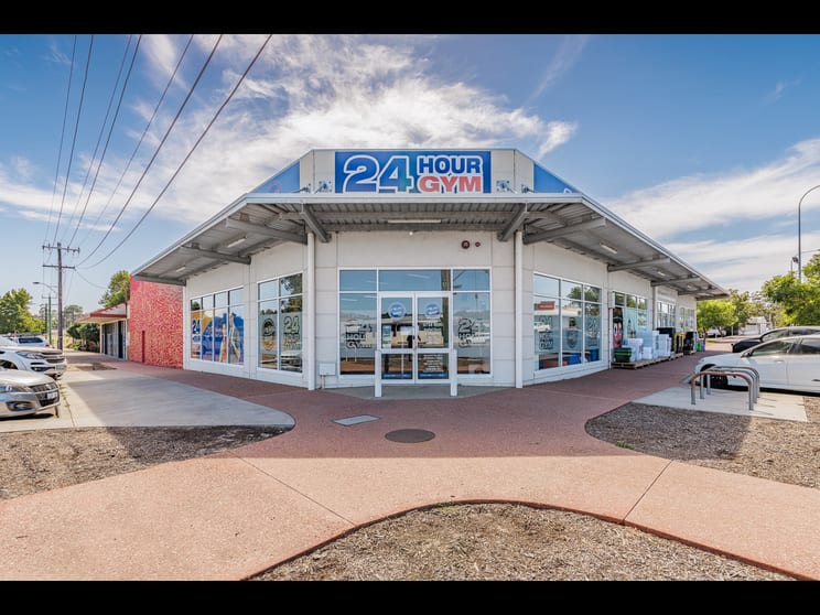 Click to view all images 42 Johnston Street Collie WA 6225 - Image 1