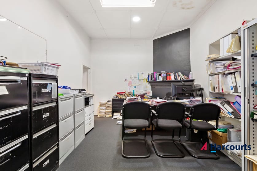Click to view all images 412 Bell Street Pascoe Vale South VIC 3044 - Image 3