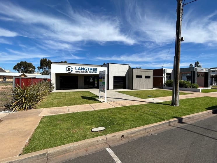 Click to view all images 136-138 Langtree Avenue Mildura VIC 3500 - Image 1