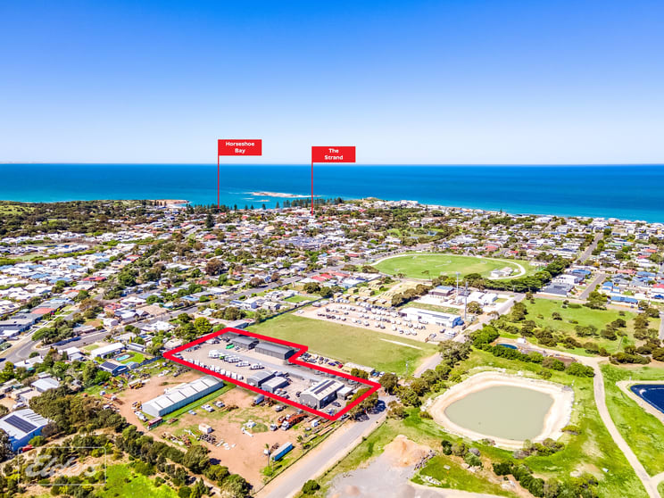Click to view all images 26-28 Hill Street Port Elliot SA 5212 - Image 2