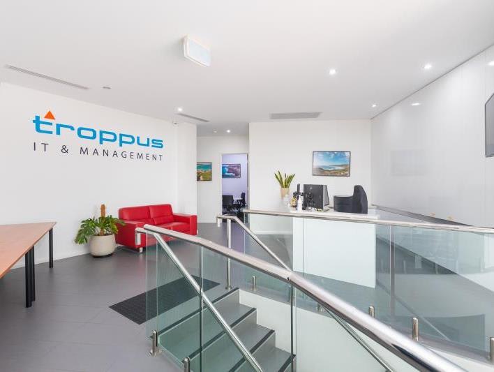 Click to view all images 261 Berwick Street East Victoria Park WA 6101 - Image 3