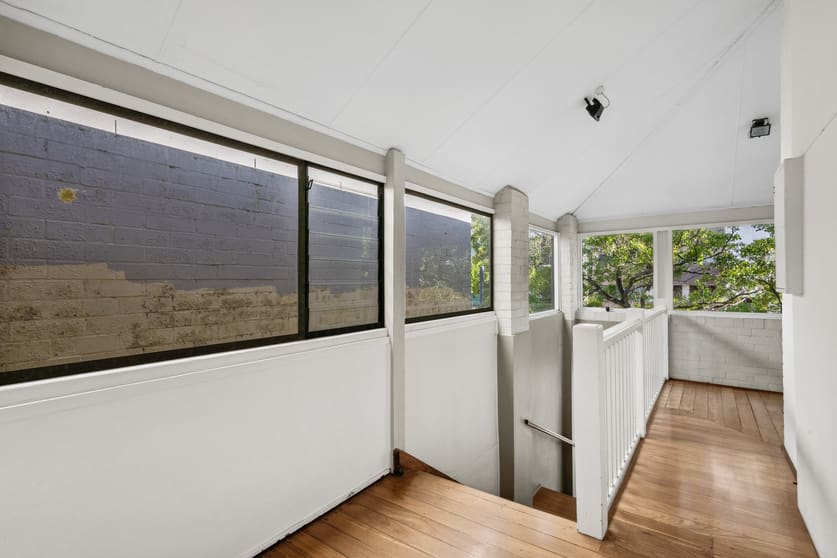 Click to view all images 74B Hay Street Subiaco WA 6008 - Image 2