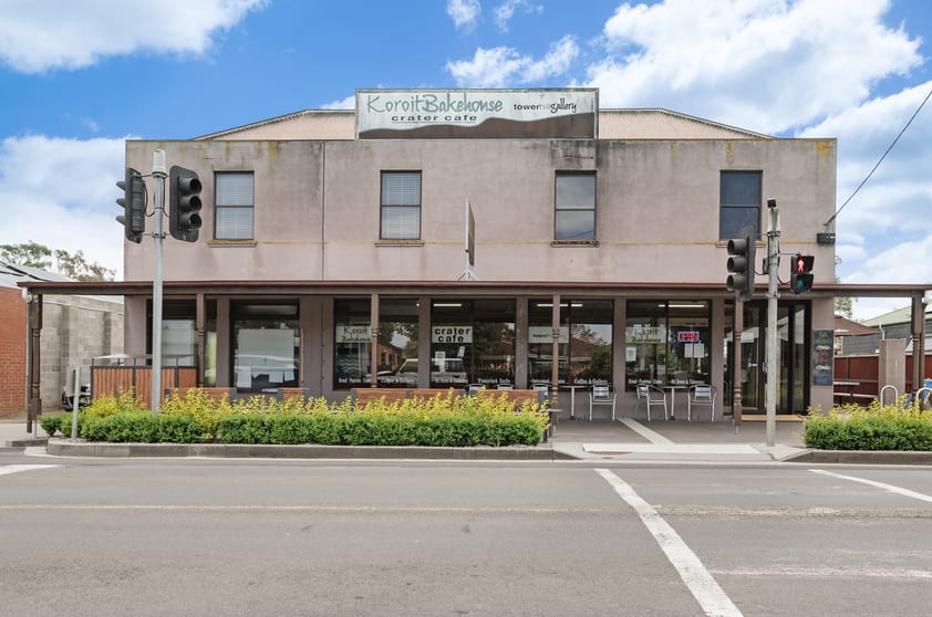 Click to view all images 126 Commercial Road Koroit VIC 3282 - Image 2