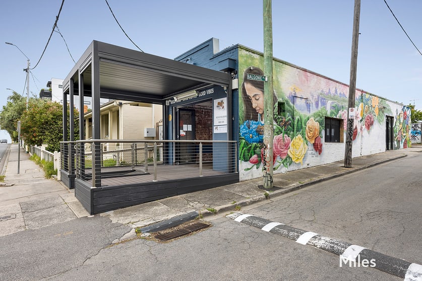 Click to view all images 4 Separation Street Northcote VIC 3070 - Image 1