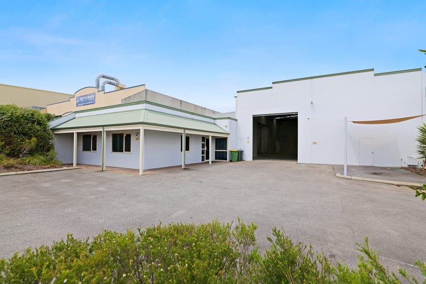 Click to view all images 169 Raleigh Street Carlisle WA 6101 - Image 2
