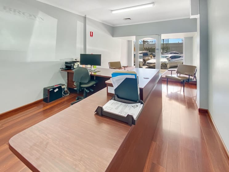 Click to view all images 8/44-52 Pine Avenue Leeton NSW 2705 - Image 3