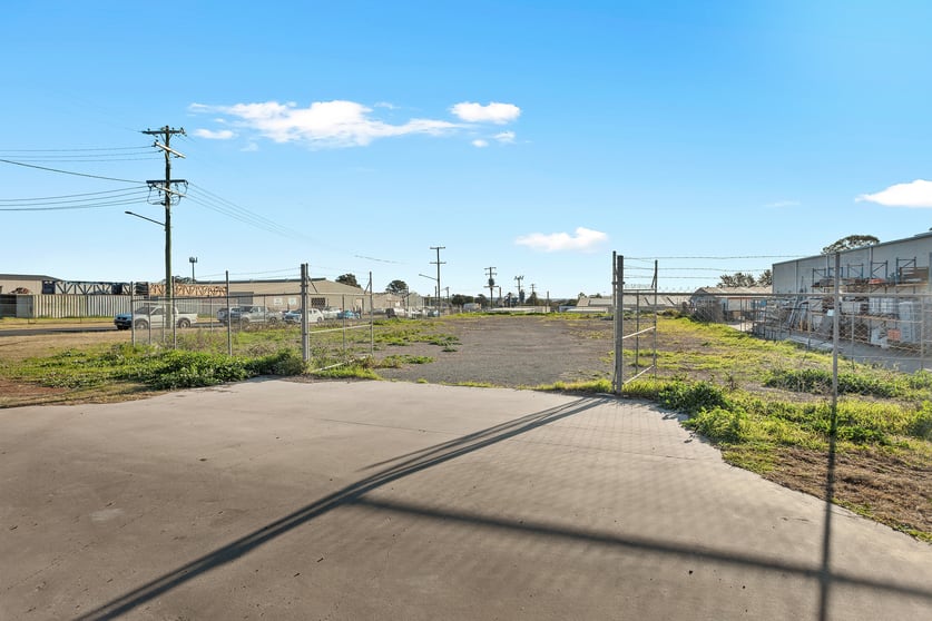 Click to view all images 9 Orford Court Wilsonton QLD 4350 - Image 1