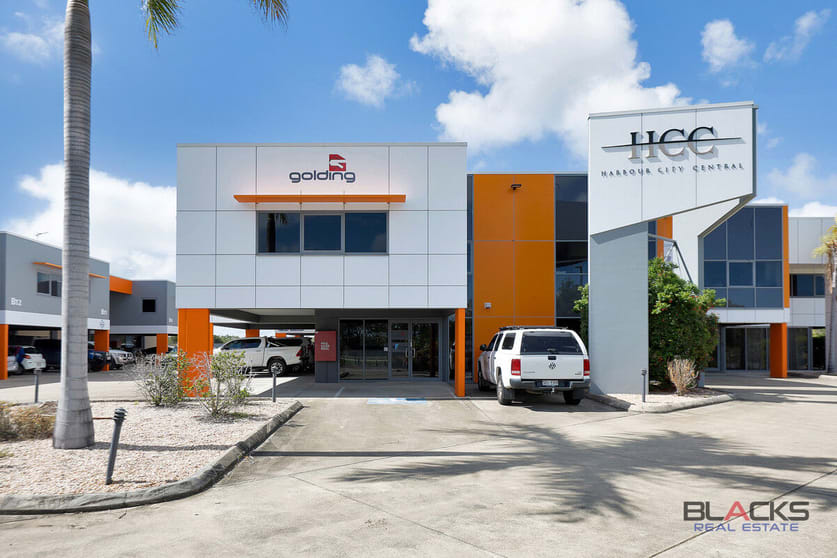Click to view all images C01/216 Harbour Road Mackay QLD 4740 - Image 2