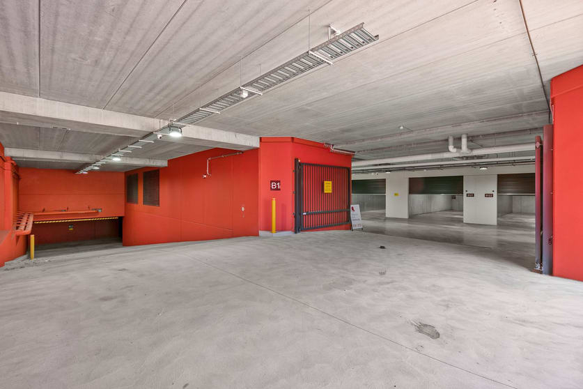 Click to view all images B203/20 Albert Street Preston VIC 3072 - Image 2