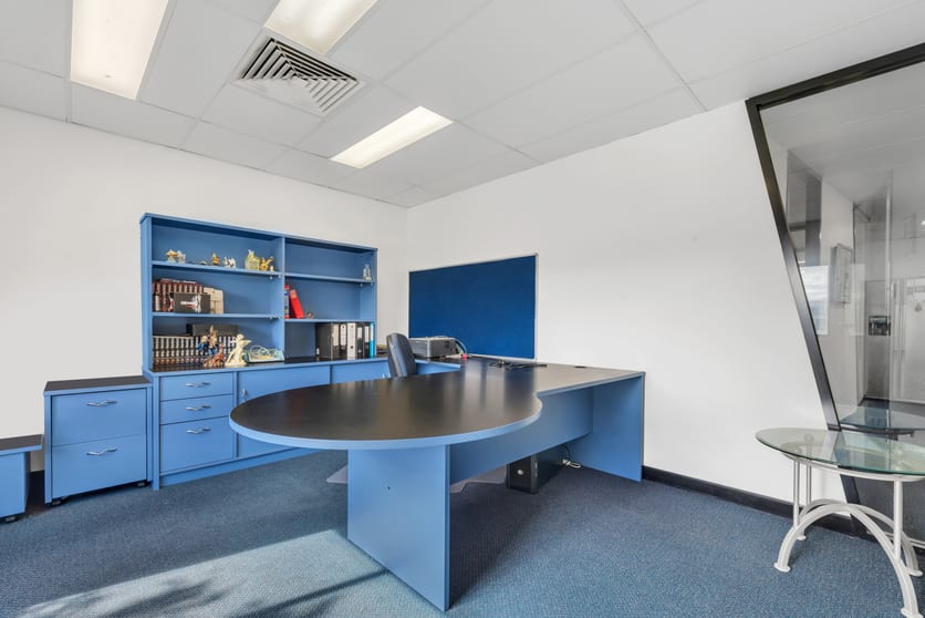 Click to view all images 4/30 Technology Drive Warana QLD 4575 - Image 3