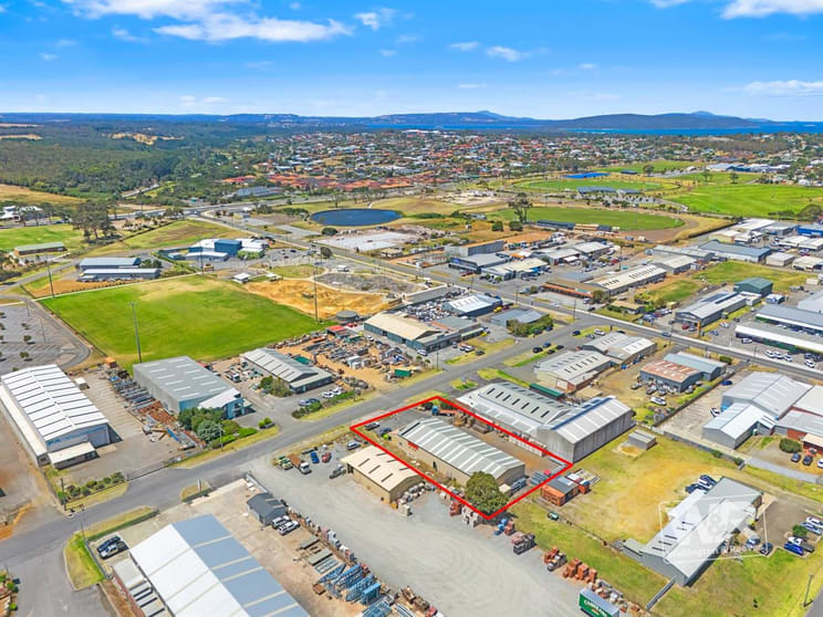 Click to view all images 13 Graham Street Centennial Park WA 6330 - Image 3