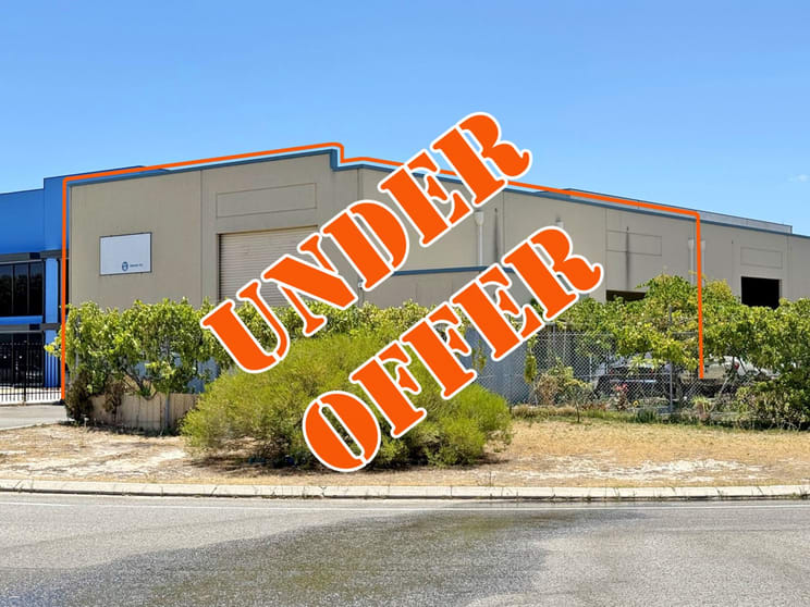 Click to view all images 1/11 Denninup Way Malaga WA 6090 - Image 1