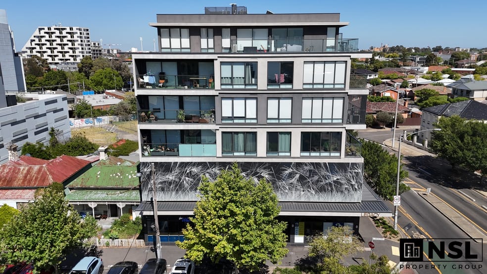 Click to view all images Unit 2/56 Nicholson St Footscray VIC 3011 - Image 3