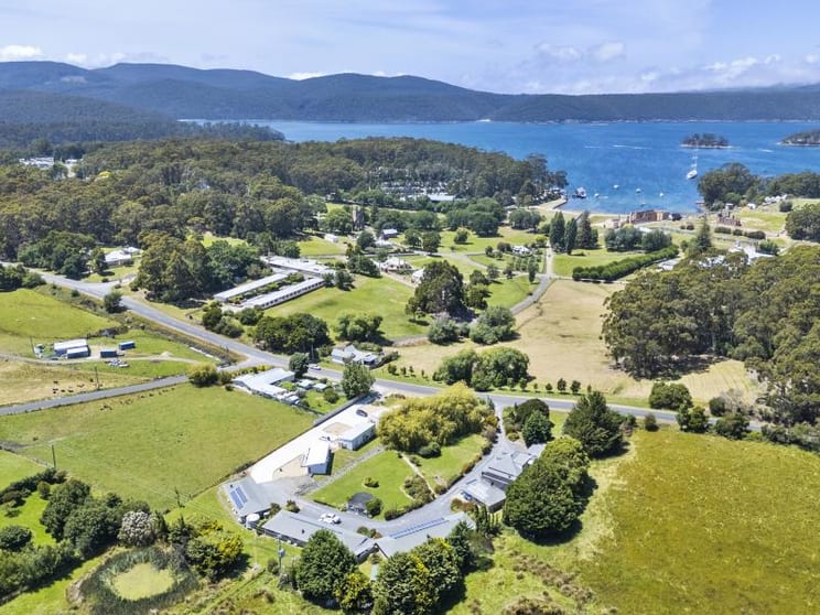 Click to view all images 52 Safety Cove Road Port Arthur TAS 7182 - Image 1