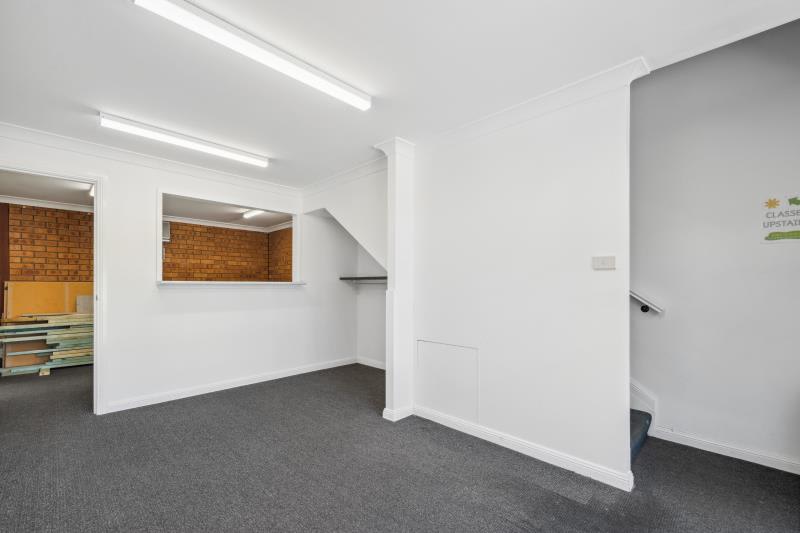 Click to view all images Unit 5/13 Bonnal Road Erina NSW 2250 - Image 2