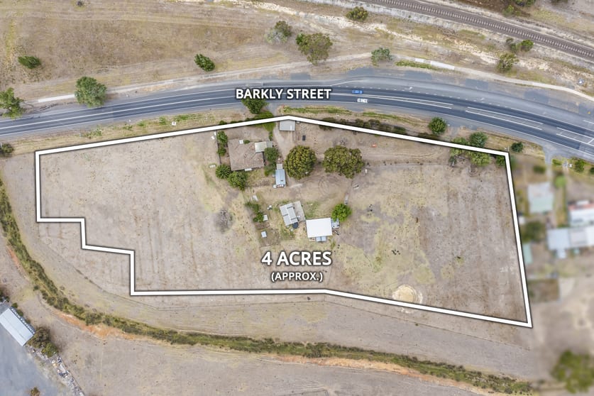 Click to view all images 432 Barkly Street Ararat VIC 3377 - Image 2