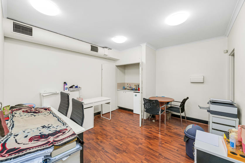 Click to view all images 5/10-12 Woodville Street Hurstville NSW 2220 - Image 3
