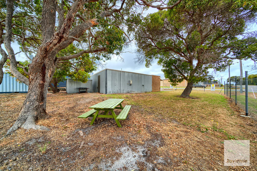 Click to view all images 1 Charles Street Milpara WA 6330 - Image 3