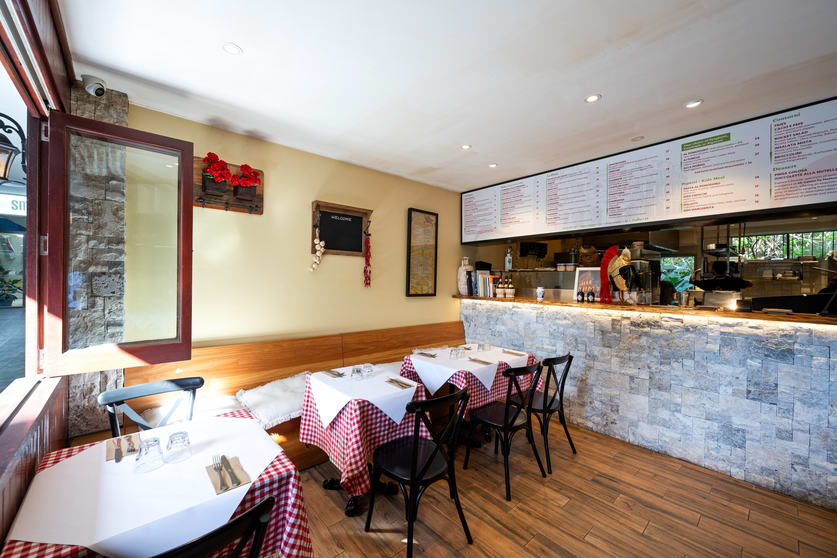 Click to view all images Shop 5/1 - 3 Moore Road Freshwater NSW 2096 - Image 3