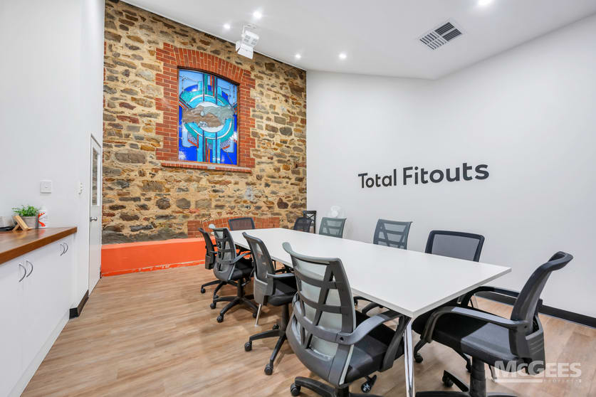 Click to view all images 308 St Vincent Street Port Adelaide SA 5015 - Image 3