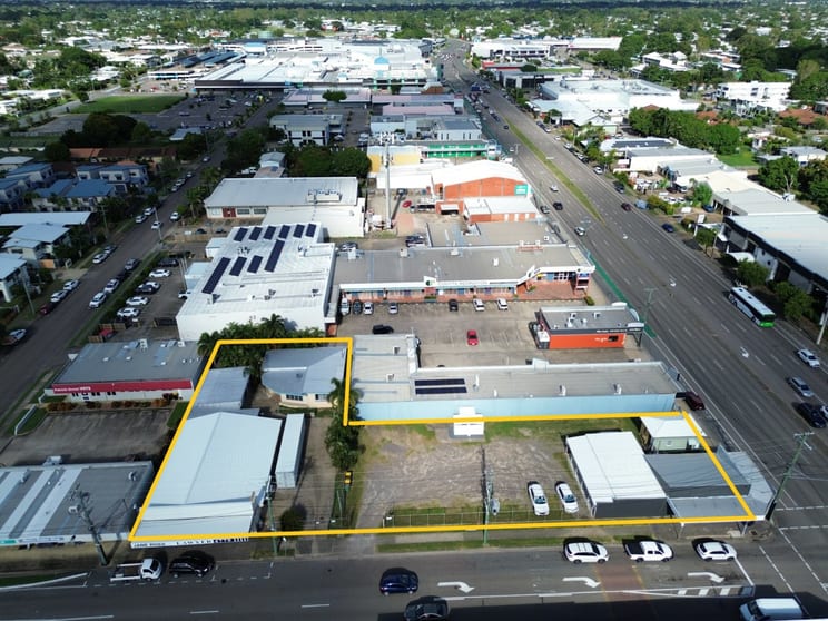 Click to view all images 274 Ross River Road & Anne Street Aitkenvale QLD 4814 - Image 2