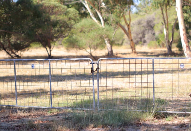 Click to view all images 18 Lakes Road Hazelmere WA 6055 - Image 3