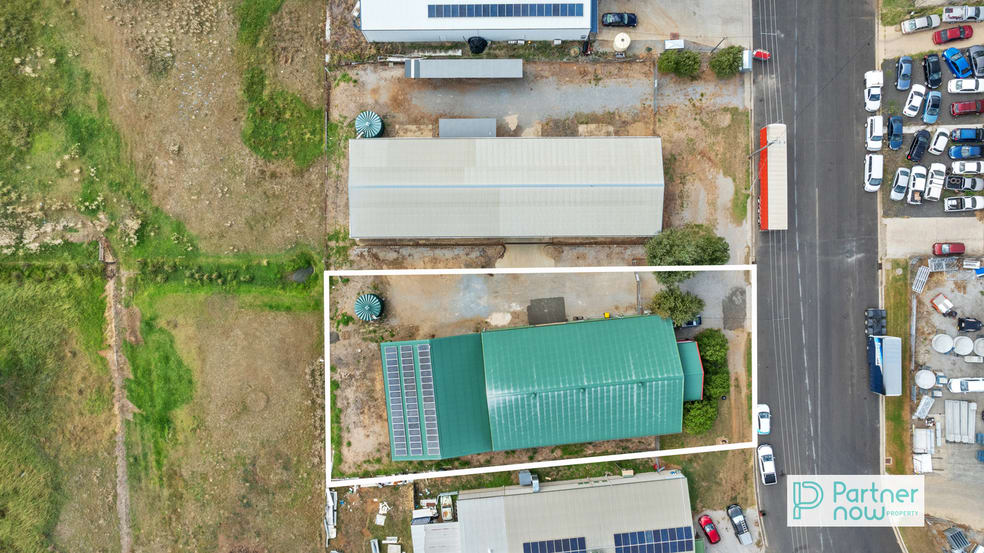 Click to view all images 17 Kingsford Smith Street Tamworth NSW 2340 - Image 3