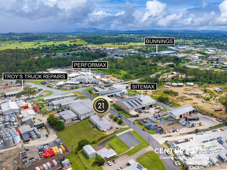 Click to view all images 12 Dennis Little Drive Glanmire QLD 4570 - Image 3