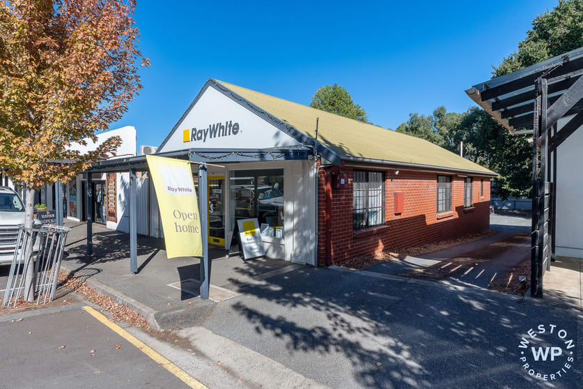 Click to view all images 61 Onkaparinga Valley Road Woodside SA 5244 - Image 2