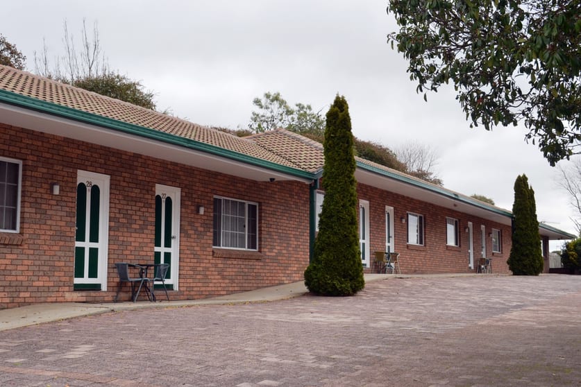 Click to view all images Armidale NSW 2350 - Image 3