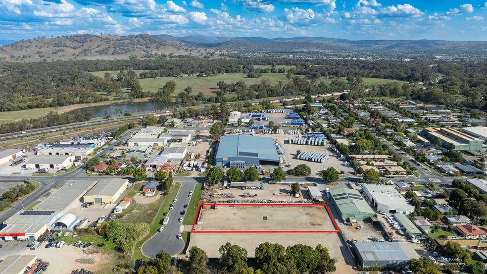 Click to view all images 273 David Street South Albury NSW 2640 - Image 3