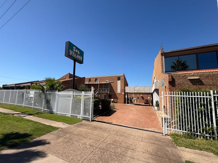 Click to view all images Moree NSW 2400 - Image 1