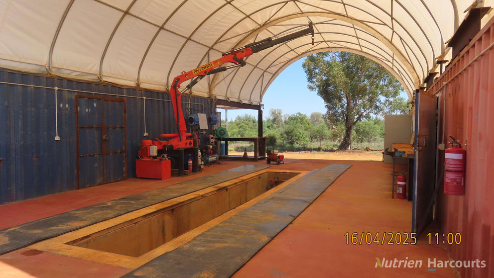 Click to view all images 5 Old Bourke Road Cobar NSW 2835 - Image 2