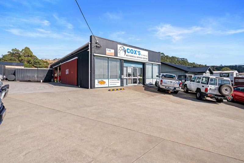 Click to view all images Ideal entry level investment/16 Devon Street South Burnie TAS 7320 - Image 2