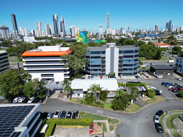 Click to view all images 1/5 Frigo Court Bundall QLD 4217 - Image 2