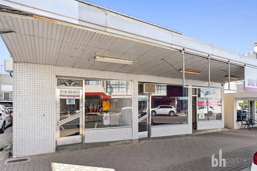 Click to view all images 2-6 William Street Berri SA 5343 - Image 3