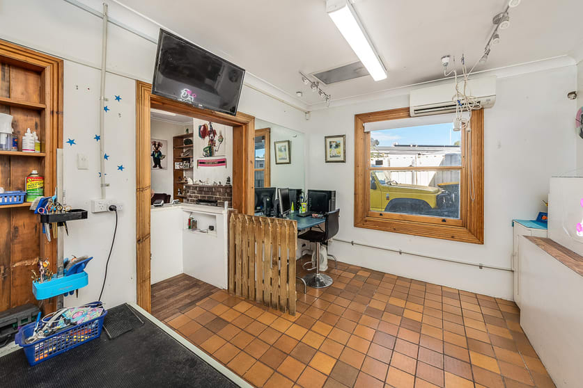 70 Hutchinson Street Mount Barker SA 5251 - Image 3