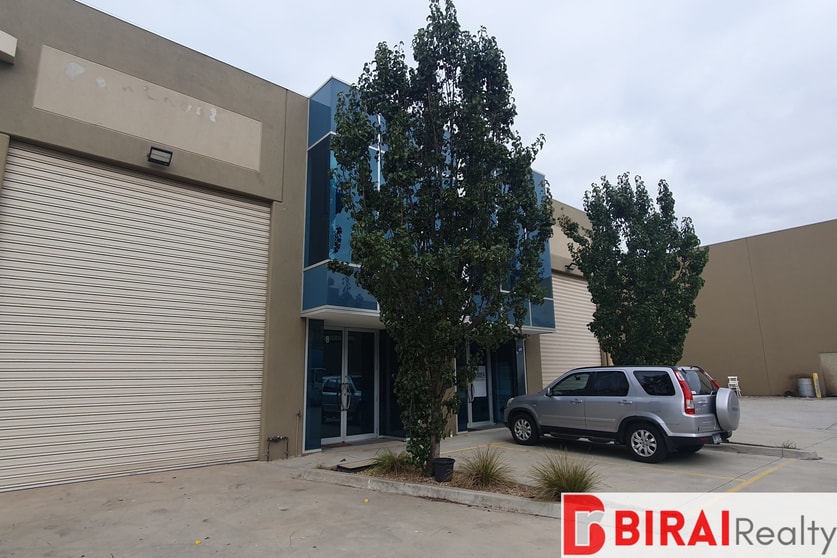 Click to view all images U-8/22 Makland Drive Derrimut VIC 3026 - Image 2