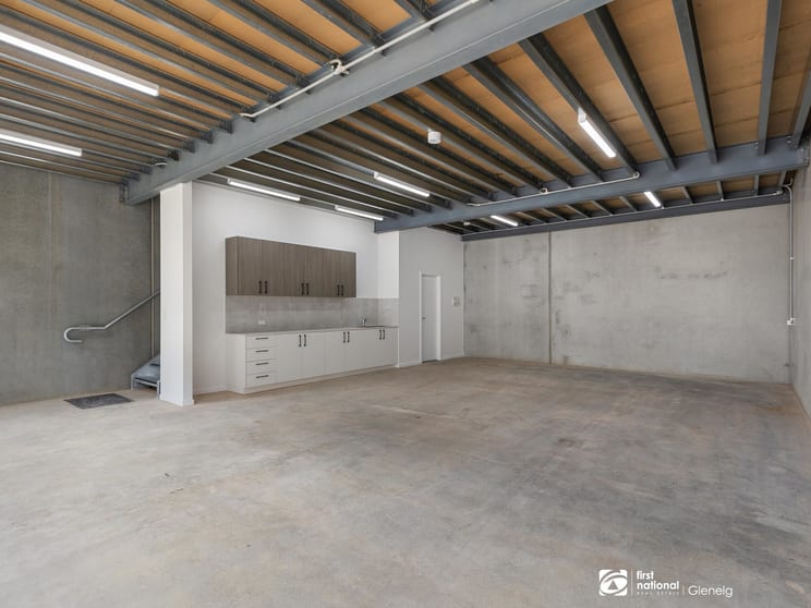 Click to view all images 23/105 O'Sullivan Beach Road Lonsdale SA 5160 - Image 3