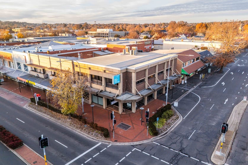 Click to view all images Suite 1 & 2/126-128 Summer Street Orange NSW 2800 - Image 1