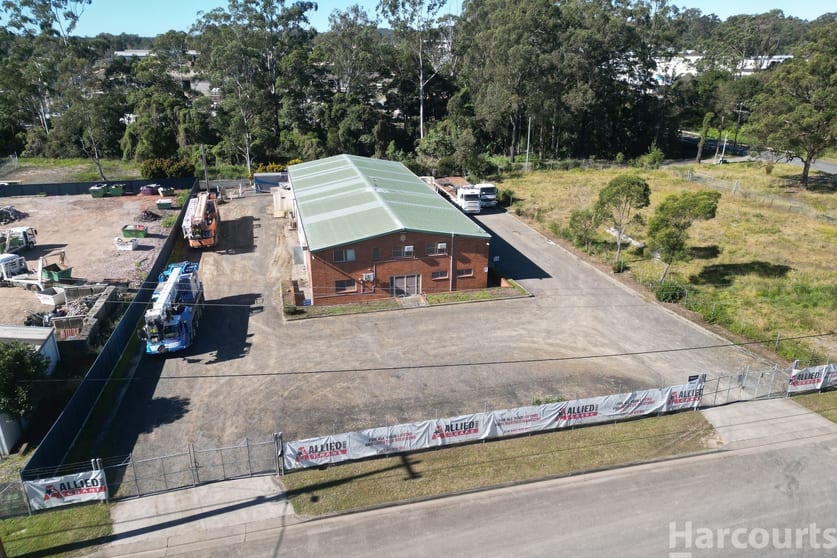 Click to view all images 2/5-7 Akubra Place Kempsey NSW 2440 - Image 1