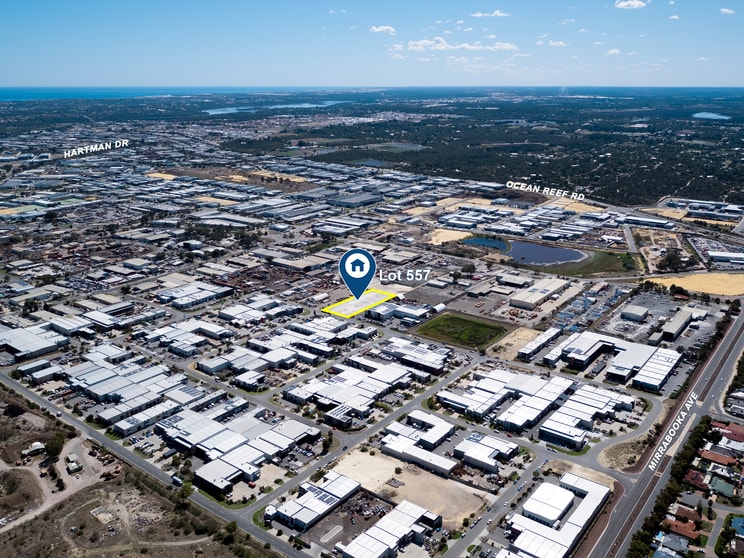 55 Christable Way Landsdale WA 6065 - Image 2